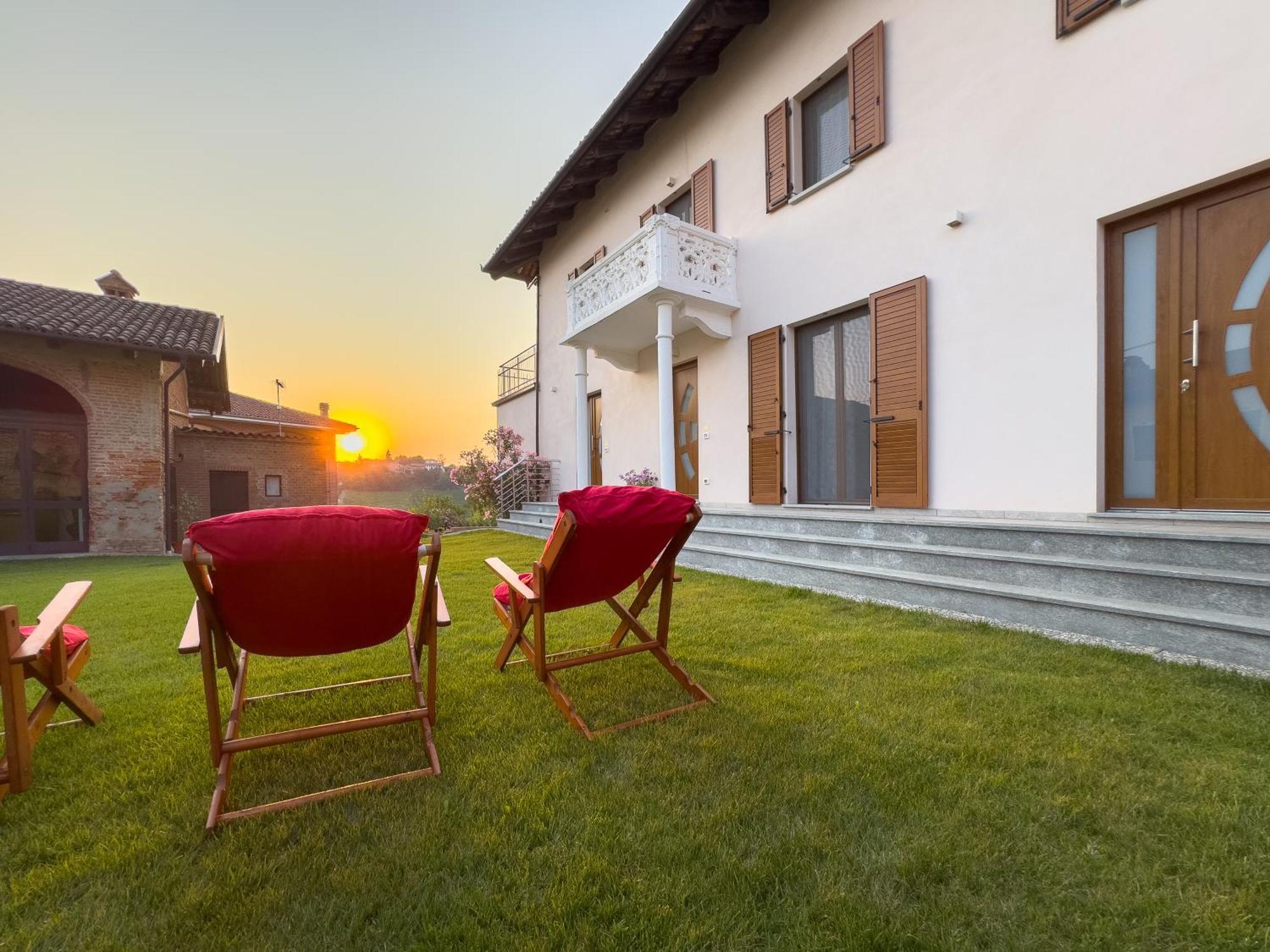 Roero Sunset Apartment Govone Exterior foto